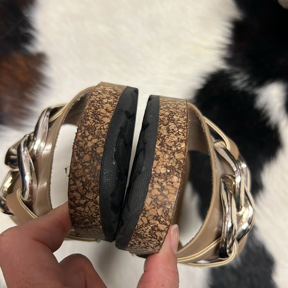 Slides - Picture 4 of 5